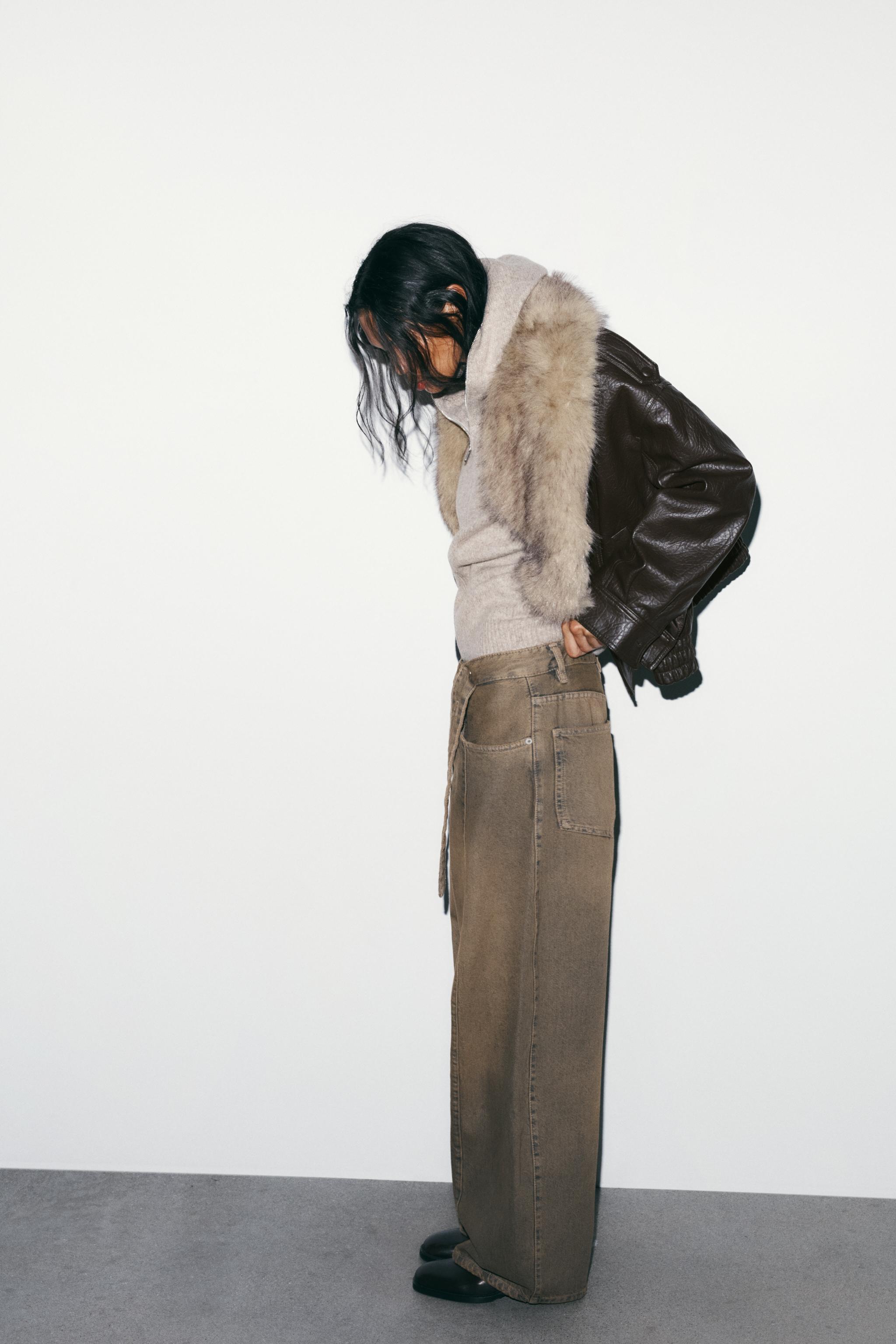 TRF OVERSIZE BARREL LOW-RISE JEANS